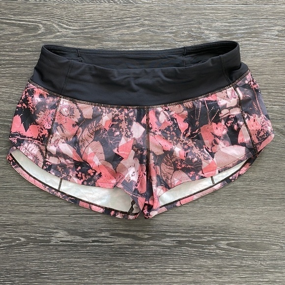 Sz4 Lululemon Speed Up Short 2.5” in Translucence Alpine White Multi/Black EUC - Picture 8 of 12